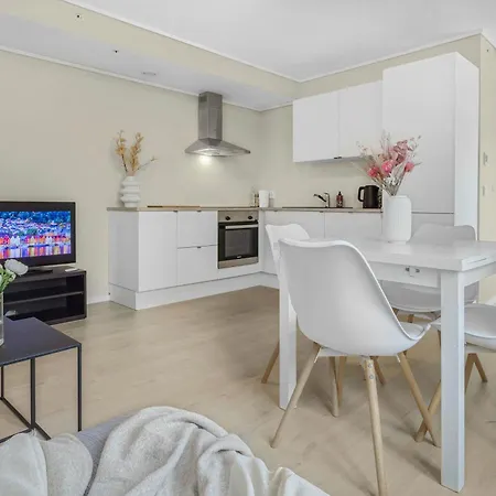 Contemporary City-apartement With Views Of The Dock! Apartman
